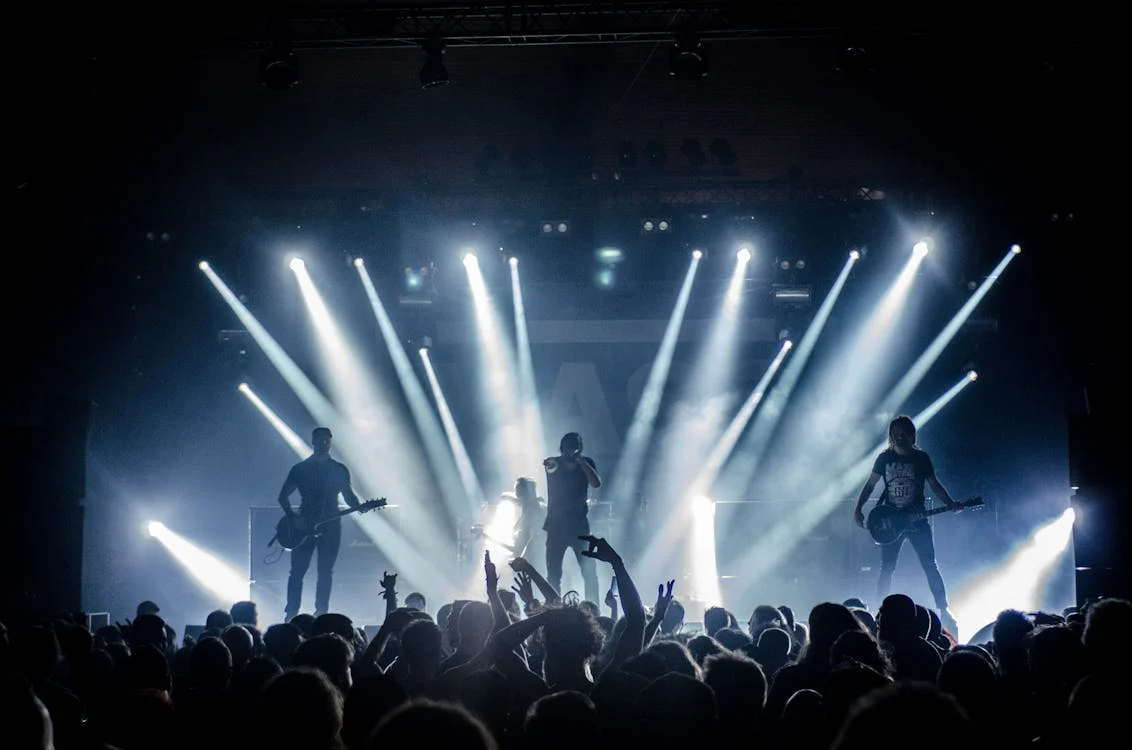 An image of a live music venue 
